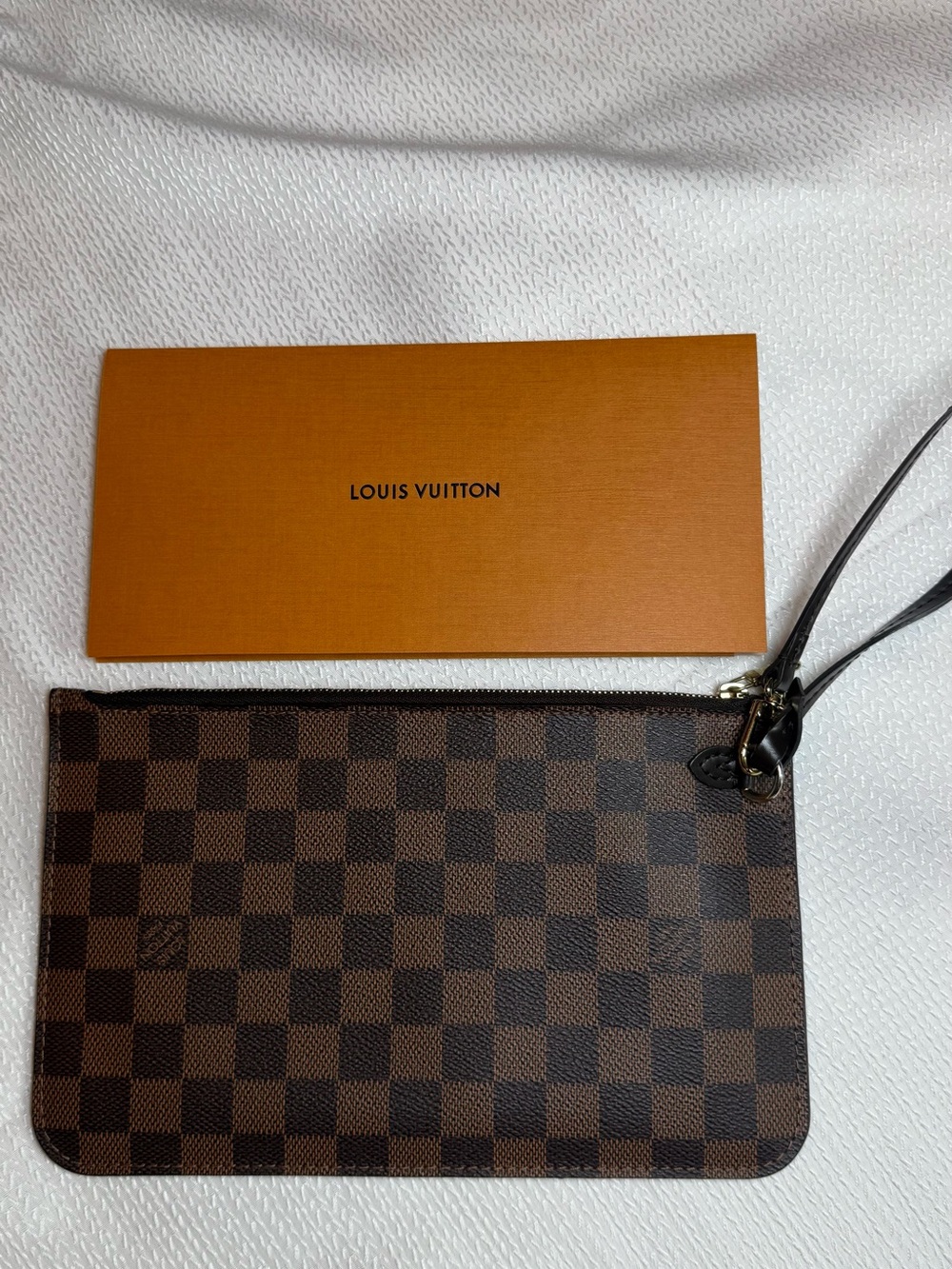 Louis Vuitton Damier Ebene Wristlet Pouch in Dark Brown Check - Picture 2 of 15